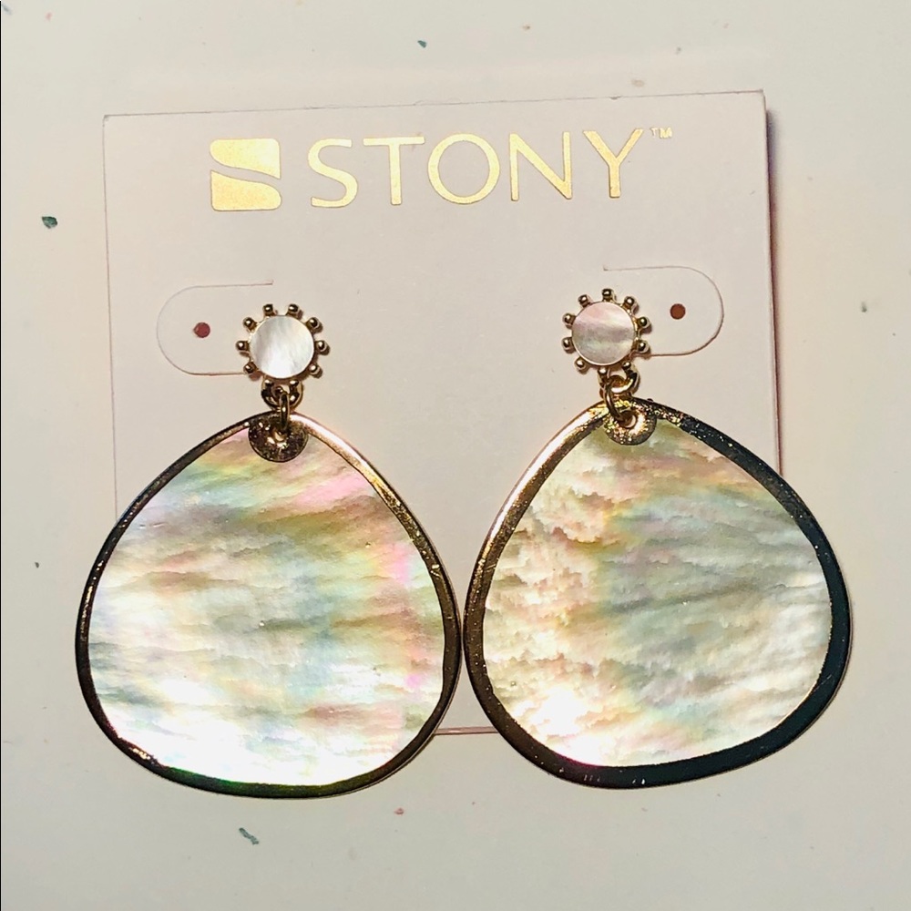 Shell Mother of Pearl Earrings